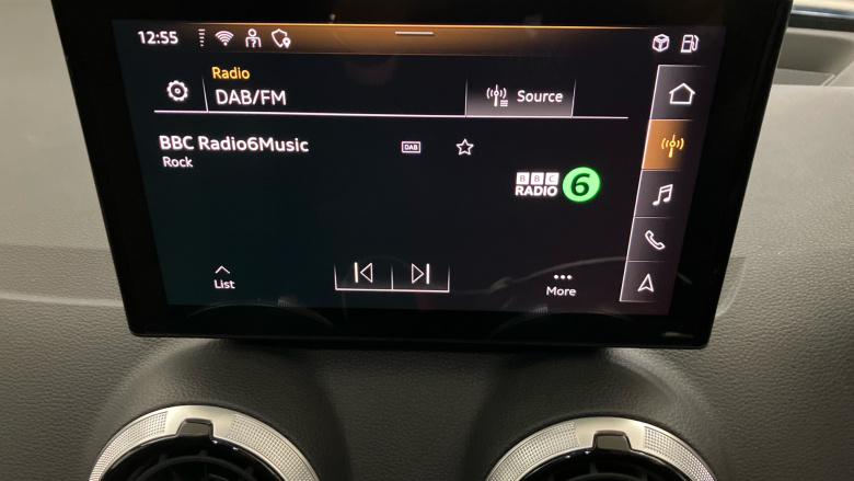 Audi Q2 35 TFSI S Line 5dr S Tronic [Tech] Petrol Estate